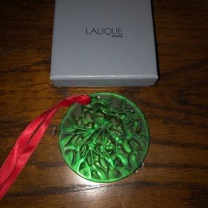 Lalique 1990 Mistletoe Ornament